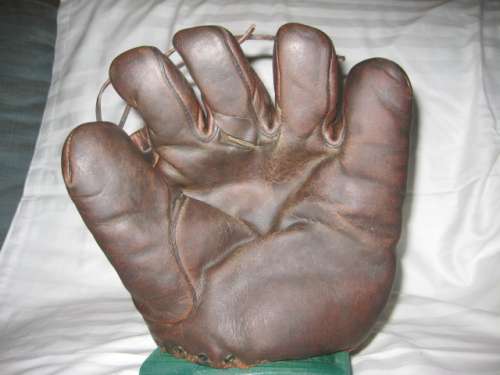 Dazzy Vance Ken Wel Front